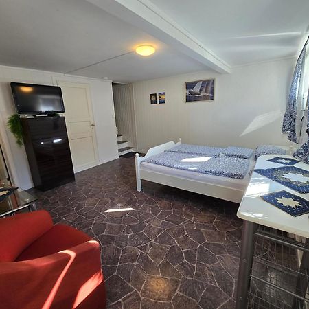 Hybel Til Leie Apartment Tvedestrand Luaran gambar