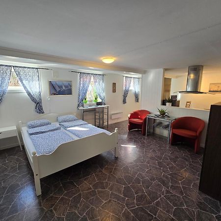 Hybel Til Leie Apartment Tvedestrand Luaran gambar